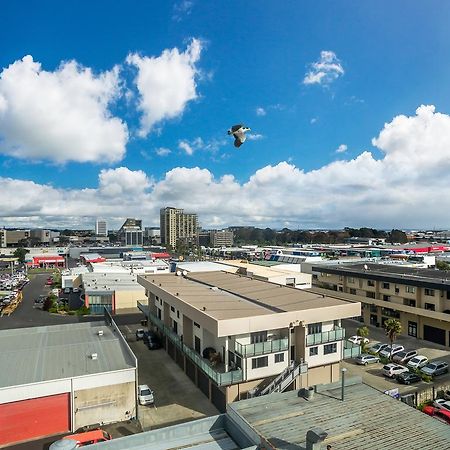 Central Manukau Hideaway Apartamento Auckland Exterior foto